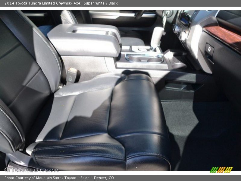 Super White / Black 2014 Toyota Tundra Limited Crewmax 4x4