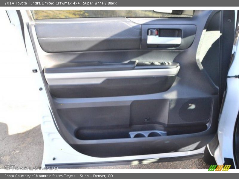 Super White / Black 2014 Toyota Tundra Limited Crewmax 4x4