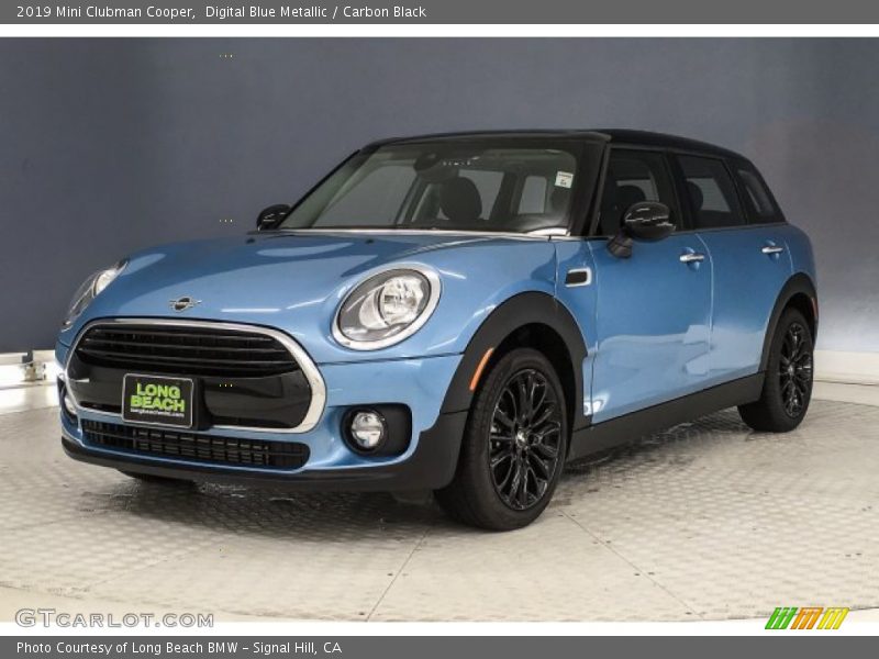 Digital Blue Metallic / Carbon Black 2019 Mini Clubman Cooper