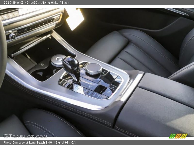 Alpine White / Black 2019 BMW X5 xDrive50i