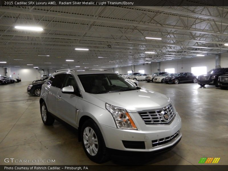 Radiant Silver Metallic / Light Titanium/Ebony 2015 Cadillac SRX Luxury AWD
