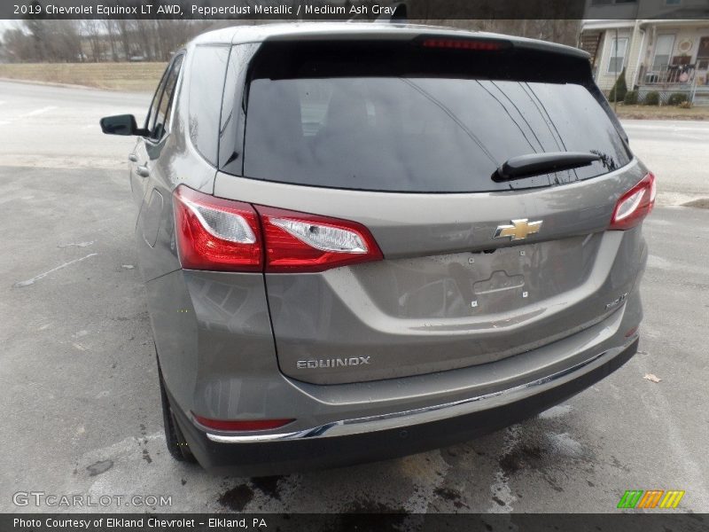 Pepperdust Metallic / Medium Ash Gray 2019 Chevrolet Equinox LT AWD