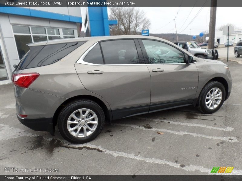 Pepperdust Metallic / Medium Ash Gray 2019 Chevrolet Equinox LT AWD