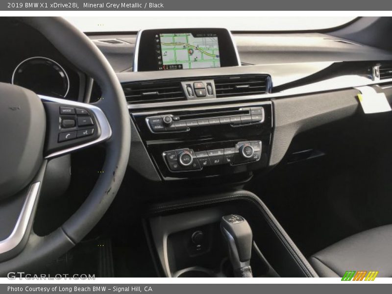 Mineral Grey Metallic / Black 2019 BMW X1 xDrive28i