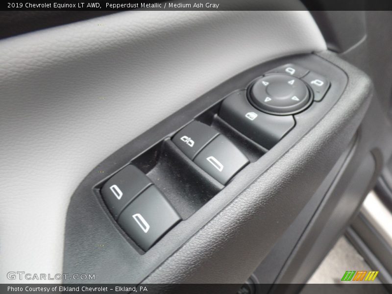 Pepperdust Metallic / Medium Ash Gray 2019 Chevrolet Equinox LT AWD