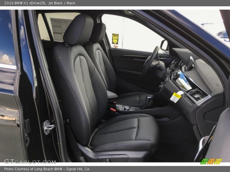 Jet Black / Black 2019 BMW X1 sDrive28i