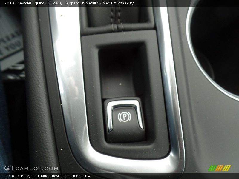 Pepperdust Metallic / Medium Ash Gray 2019 Chevrolet Equinox LT AWD