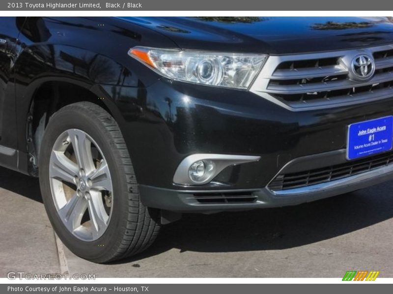 Black / Black 2013 Toyota Highlander Limited