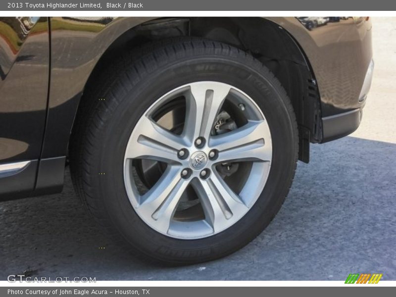 Black / Black 2013 Toyota Highlander Limited