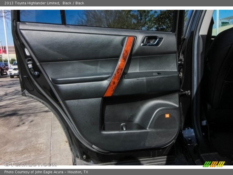 Black / Black 2013 Toyota Highlander Limited