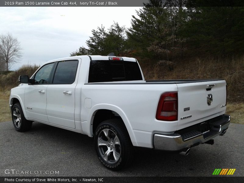 Ivory Tri–Coat / Black 2019 Ram 1500 Laramie Crew Cab 4x4