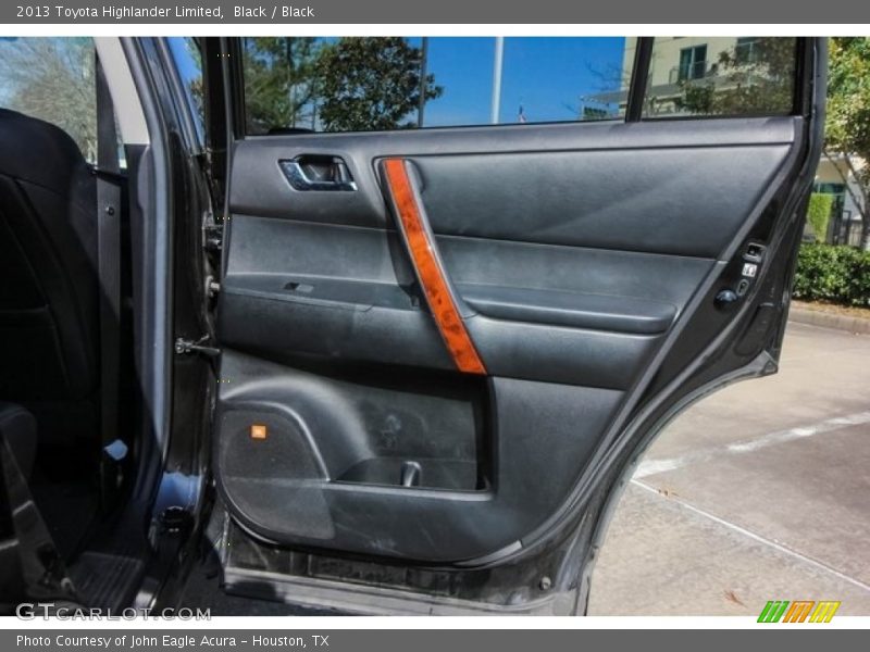 Black / Black 2013 Toyota Highlander Limited