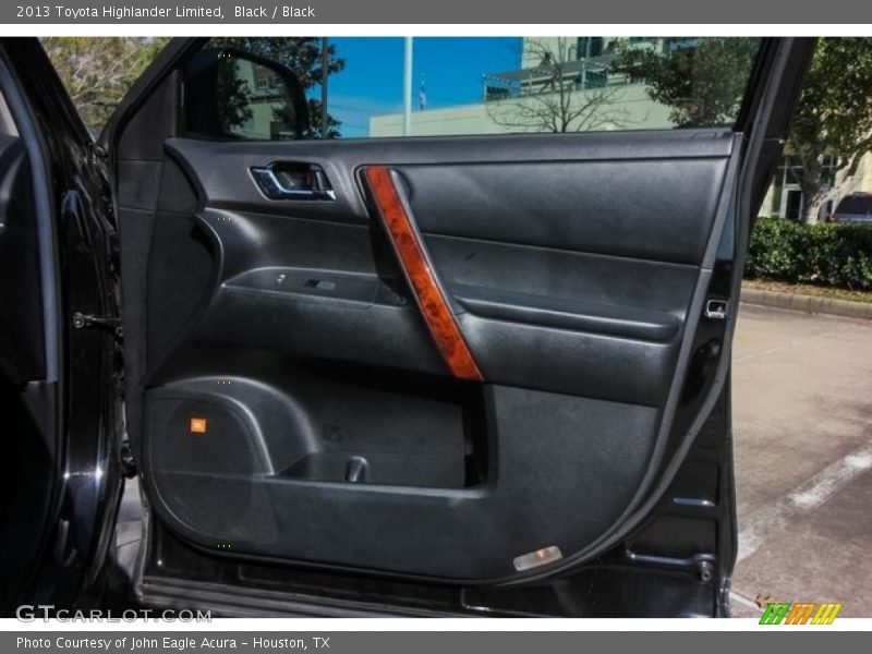 Black / Black 2013 Toyota Highlander Limited