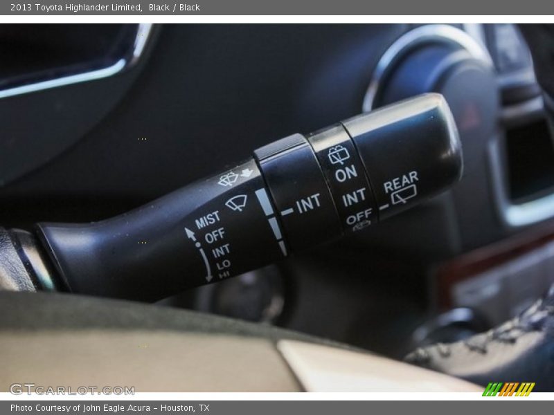 Black / Black 2013 Toyota Highlander Limited