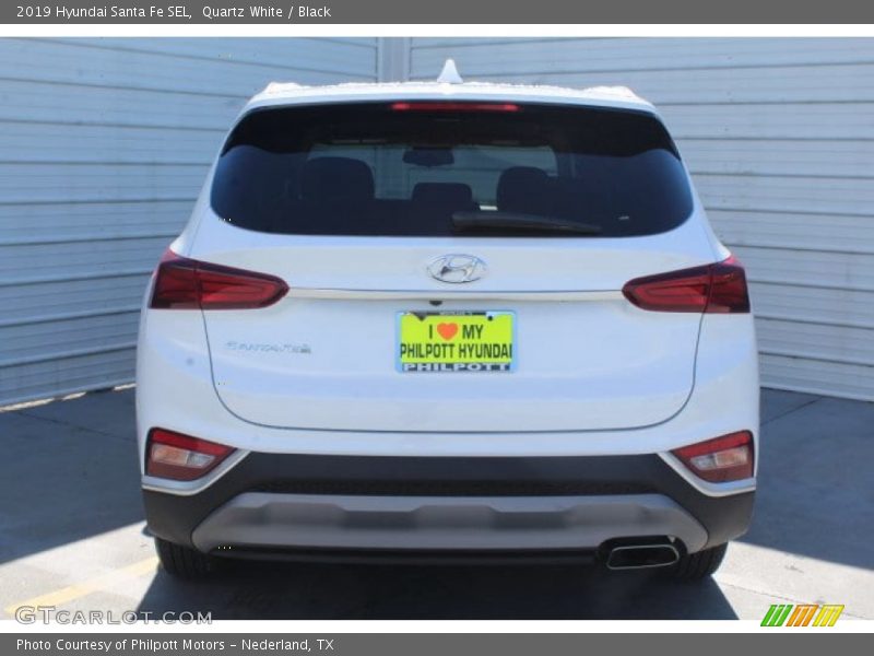 Quartz White / Black 2019 Hyundai Santa Fe SEL