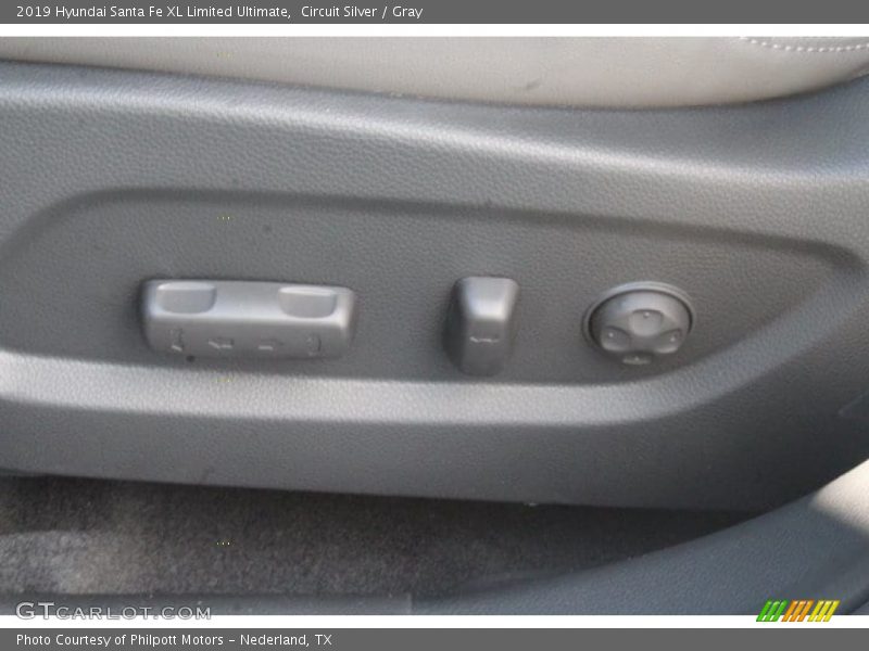 Circuit Silver / Gray 2019 Hyundai Santa Fe XL Limited Ultimate