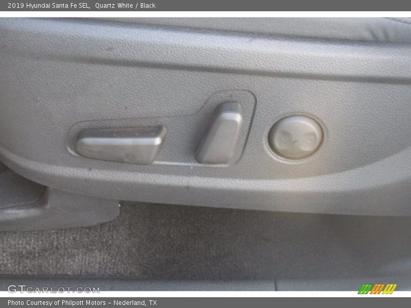 Quartz White / Black 2019 Hyundai Santa Fe SEL