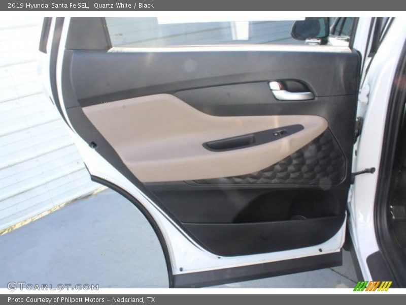 Quartz White / Black 2019 Hyundai Santa Fe SEL
