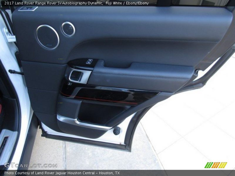 Fuji White / Ebony/Ebony 2017 Land Rover Range Rover SVAutobiography Dynamic