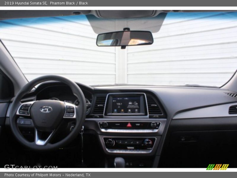 Phantom Black / Black 2019 Hyundai Sonata SE