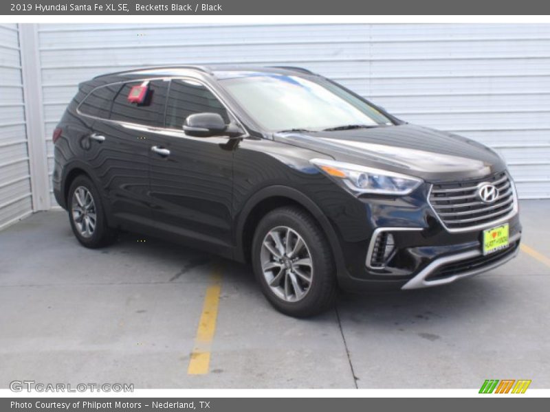 Becketts Black / Black 2019 Hyundai Santa Fe XL SE