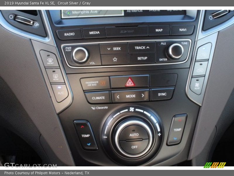 Circuit Silver / Gray 2019 Hyundai Santa Fe XL SE
