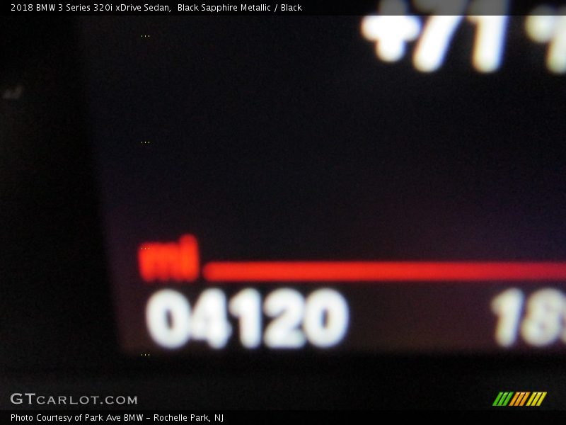 Black Sapphire Metallic / Black 2018 BMW 3 Series 320i xDrive Sedan