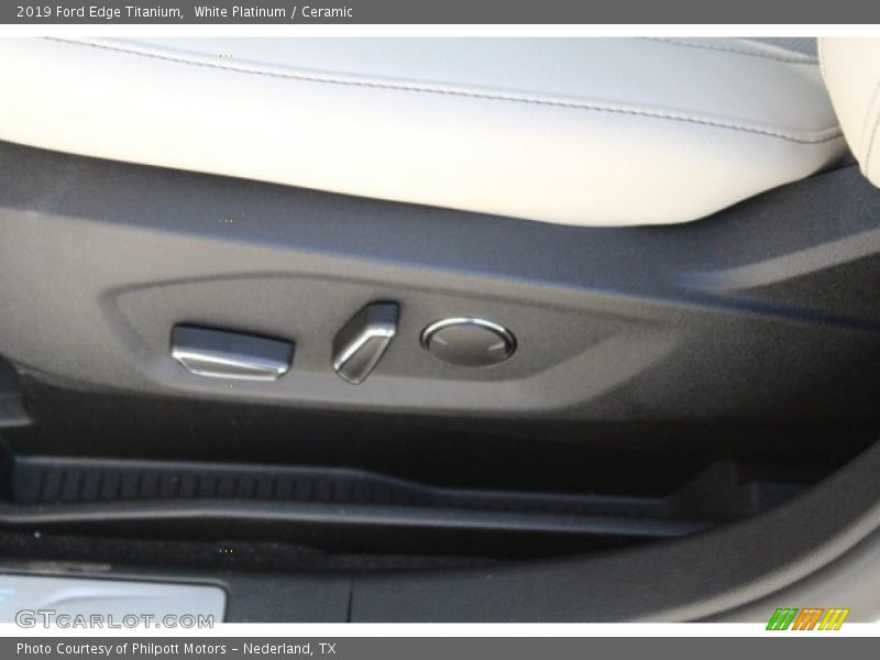 White Platinum / Ceramic 2019 Ford Edge Titanium