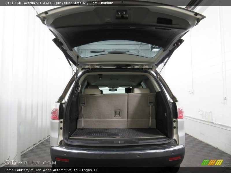 Quicksilver Metallic / Light Titanium 2011 GMC Acadia SLT AWD