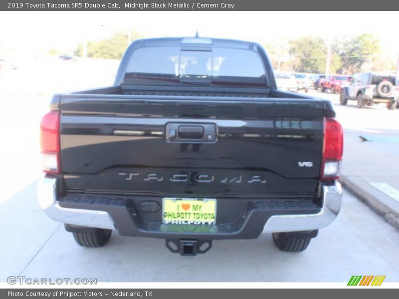 Midnight Black Metallic / Cement Gray 2019 Toyota Tacoma SR5 Double Cab