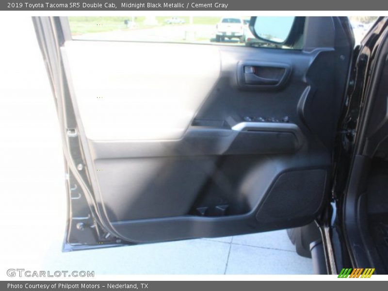 Midnight Black Metallic / Cement Gray 2019 Toyota Tacoma SR5 Double Cab