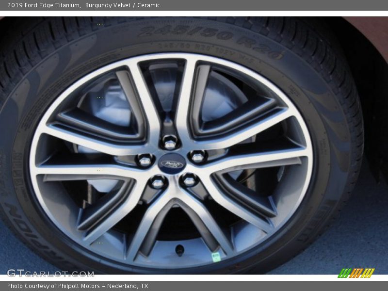 Burgundy Velvet / Ceramic 2019 Ford Edge Titanium