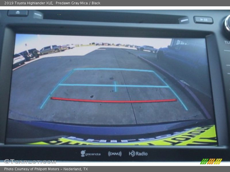 Predawn Gray Mica / Black 2019 Toyota Highlander XLE