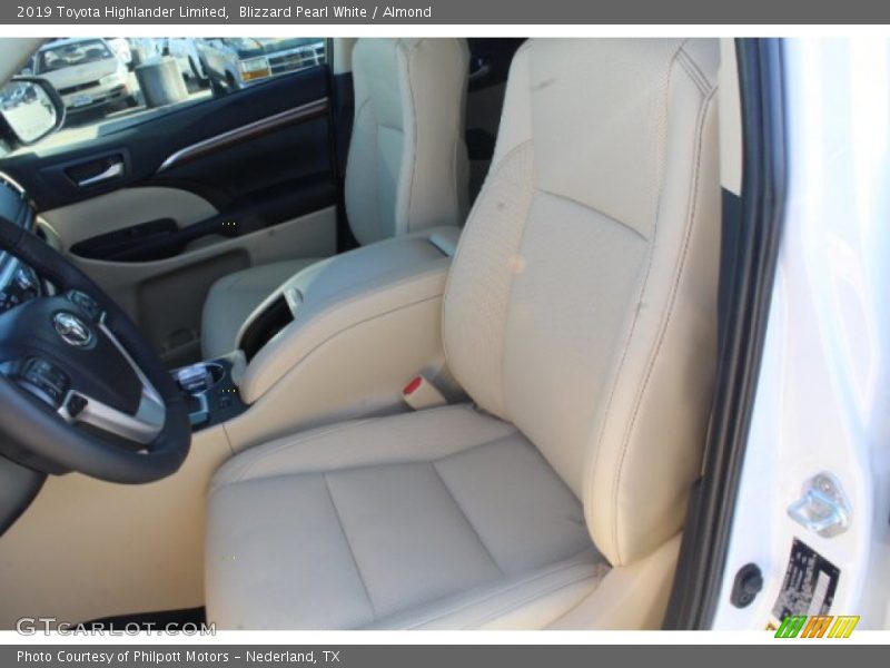 Blizzard Pearl White / Almond 2019 Toyota Highlander Limited