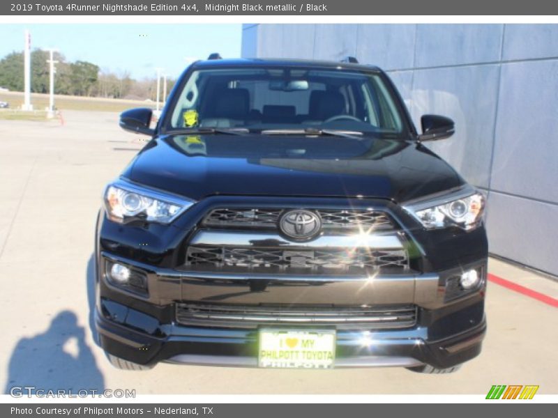 Midnight Black metallic / Black 2019 Toyota 4Runner Nightshade Edition 4x4