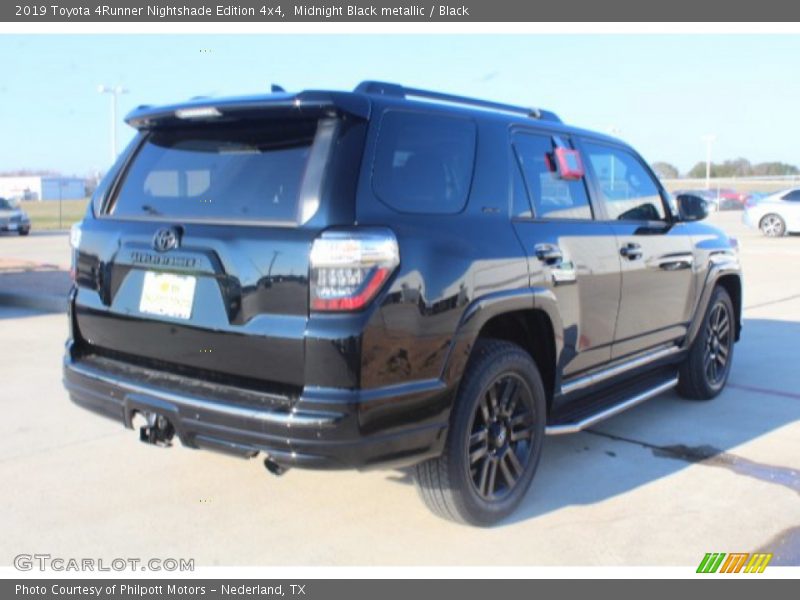 Midnight Black metallic / Black 2019 Toyota 4Runner Nightshade Edition 4x4