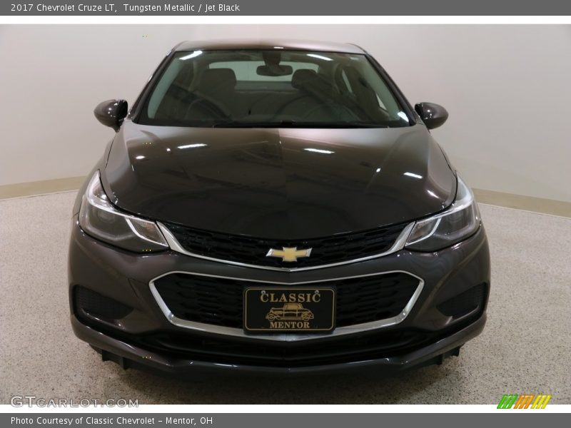 Tungsten Metallic / Jet Black 2017 Chevrolet Cruze LT