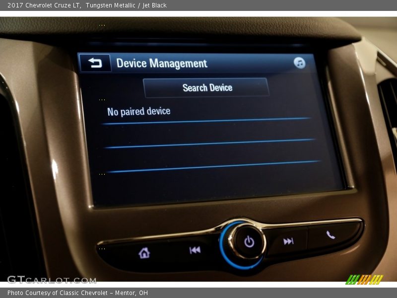 Tungsten Metallic / Jet Black 2017 Chevrolet Cruze LT