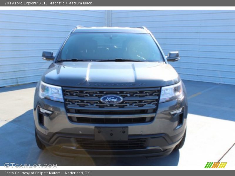 Magnetic / Medium Black 2019 Ford Explorer XLT