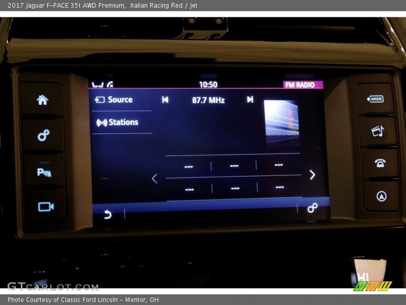 Italian Racing Red / Jet 2017 Jaguar F-PACE 35t AWD Premium