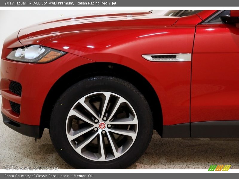 Italian Racing Red / Jet 2017 Jaguar F-PACE 35t AWD Premium