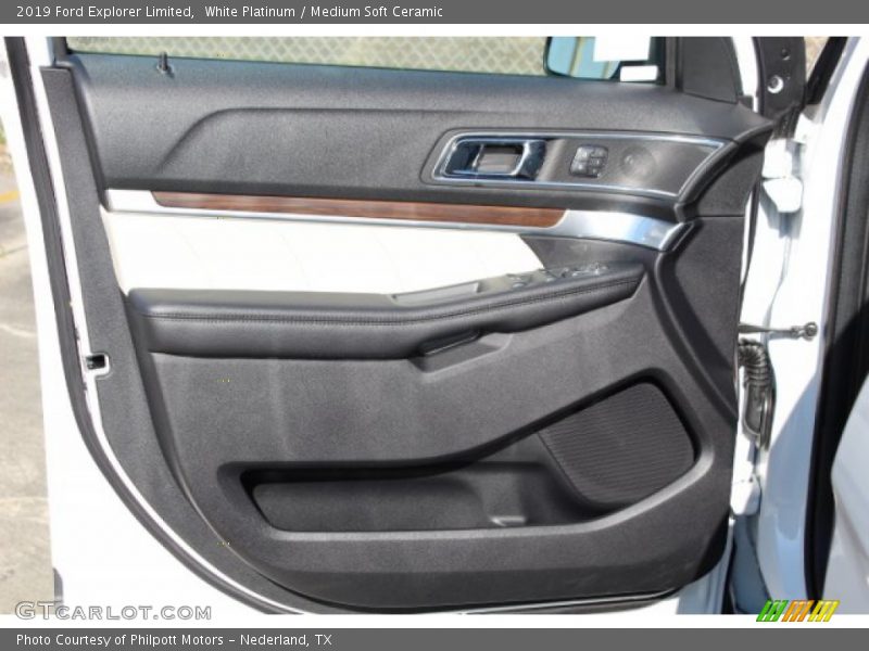 White Platinum / Medium Soft Ceramic 2019 Ford Explorer Limited