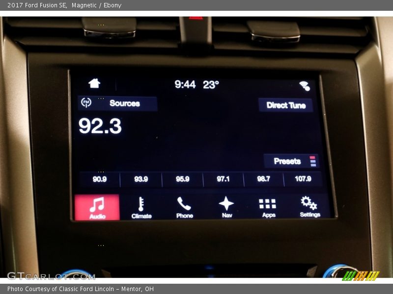 Magnetic / Ebony 2017 Ford Fusion SE