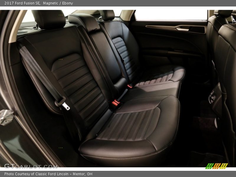 Magnetic / Ebony 2017 Ford Fusion SE