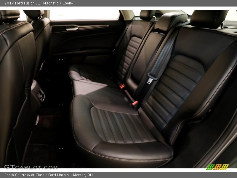 Magnetic / Ebony 2017 Ford Fusion SE