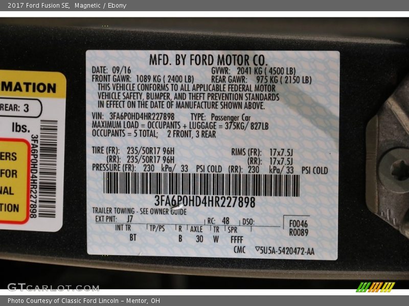 Magnetic / Ebony 2017 Ford Fusion SE