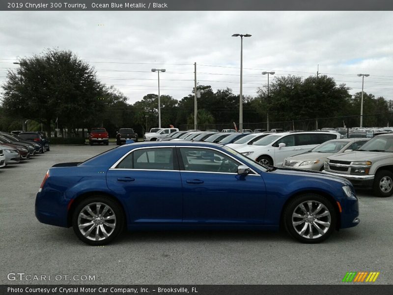 Ocean Blue Metallic / Black 2019 Chrysler 300 Touring