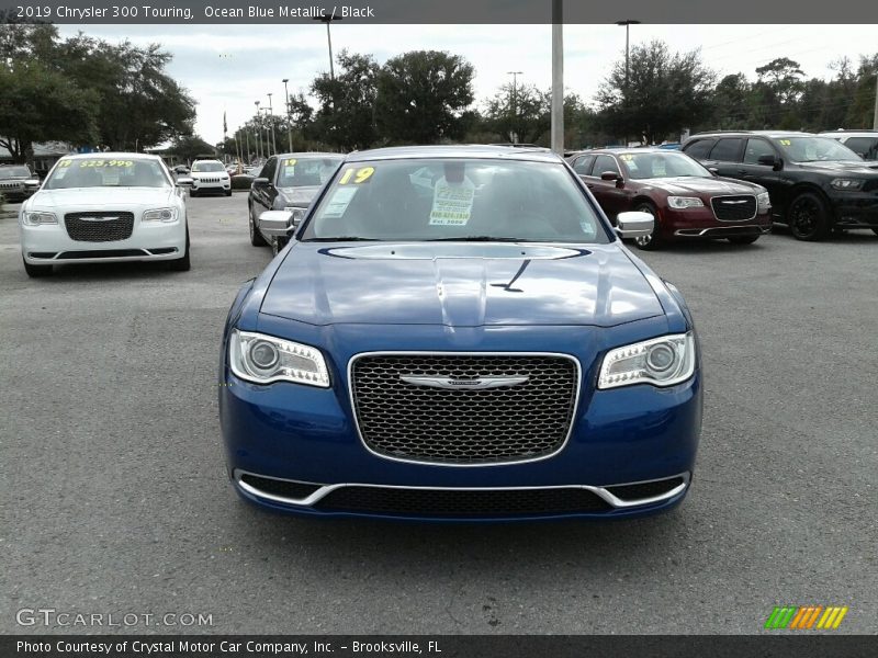 Ocean Blue Metallic / Black 2019 Chrysler 300 Touring