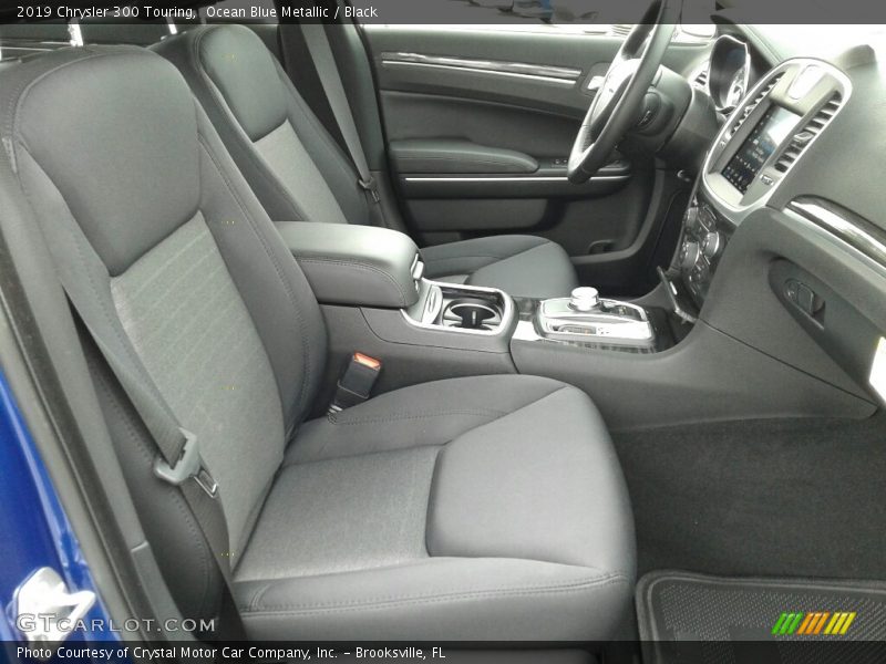 Ocean Blue Metallic / Black 2019 Chrysler 300 Touring