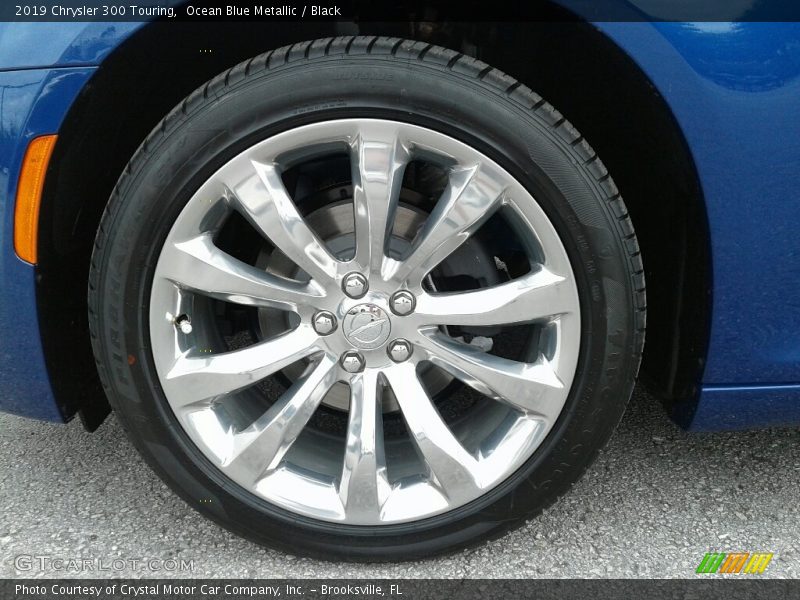 Ocean Blue Metallic / Black 2019 Chrysler 300 Touring